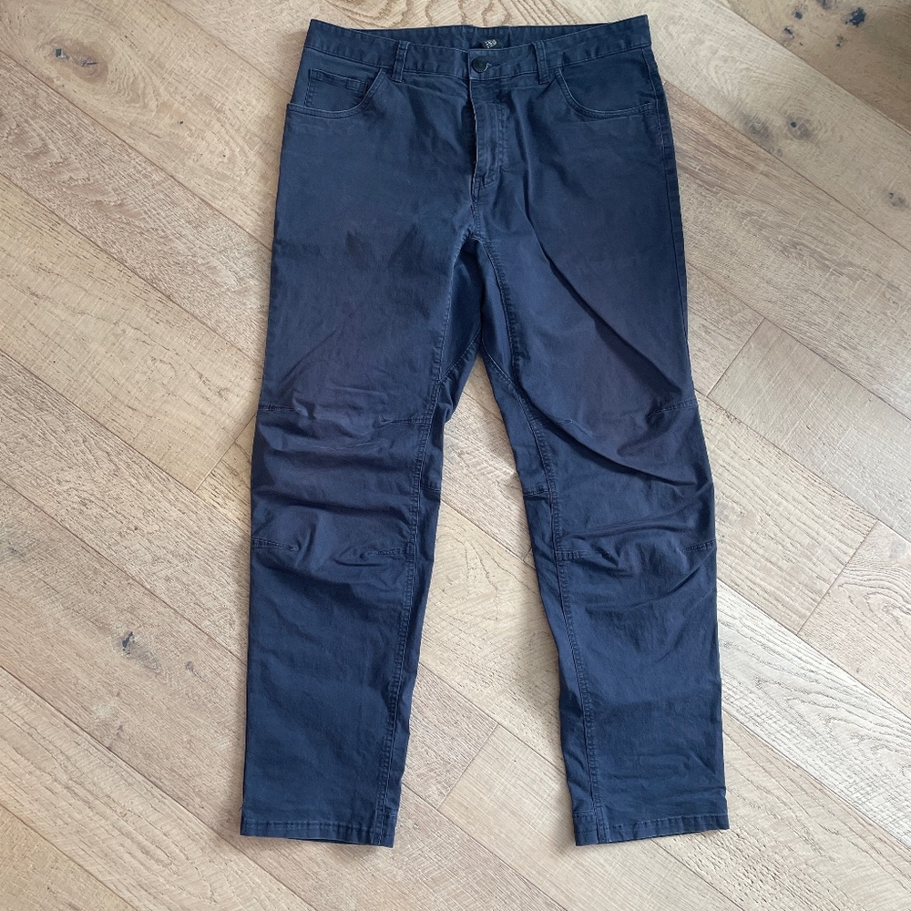 Mountain Hardwear Chino Pants 34x32 Mens Blue Articulated Knee Cotton